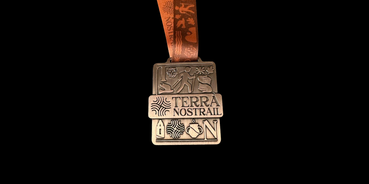 Médaille en métal bronze antique Terra Nostrail 2026