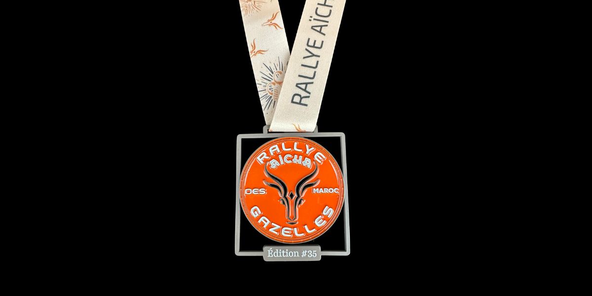médaille rallye aicha des gazelles 2026 métal rallye féminin désert maroc